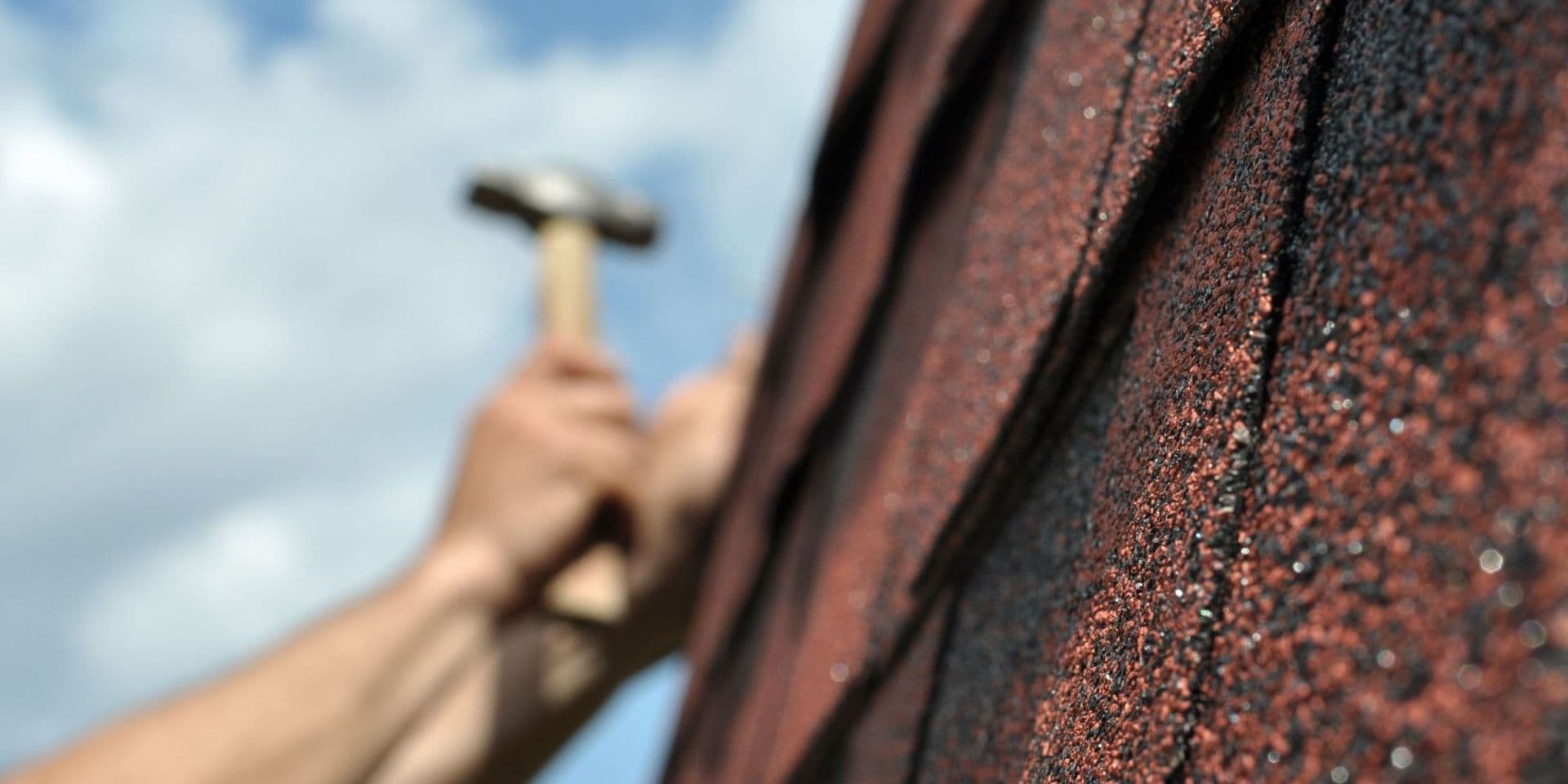 hammer on roof
